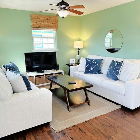 Casa De Las Olas - Huge Fenced Yard, Massive Outdoor Shower, Great Breezes From Deck! Surfside Beach Eksteriør bilde